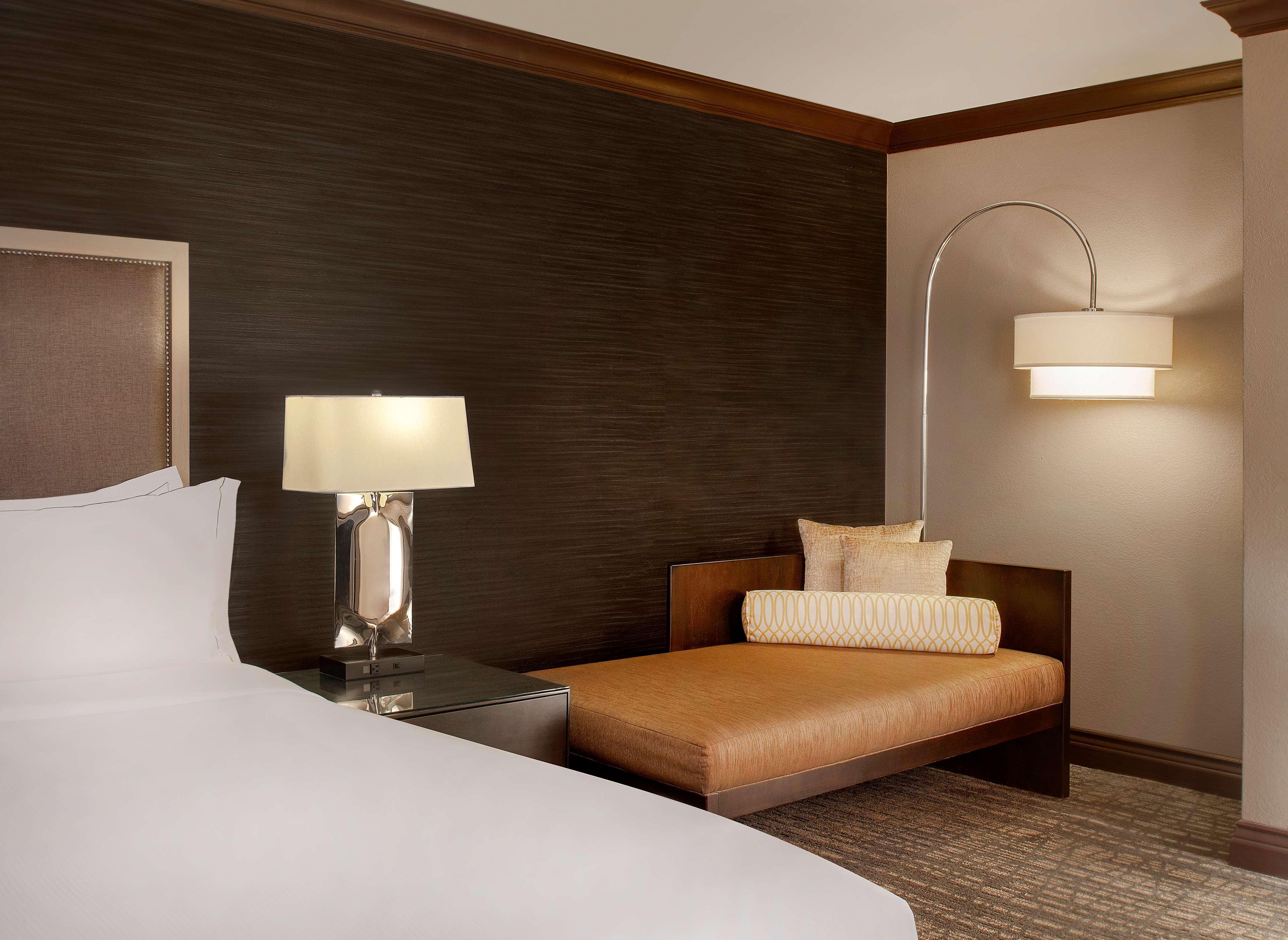 Hilton Форт-Ворт Екстер'єр фото